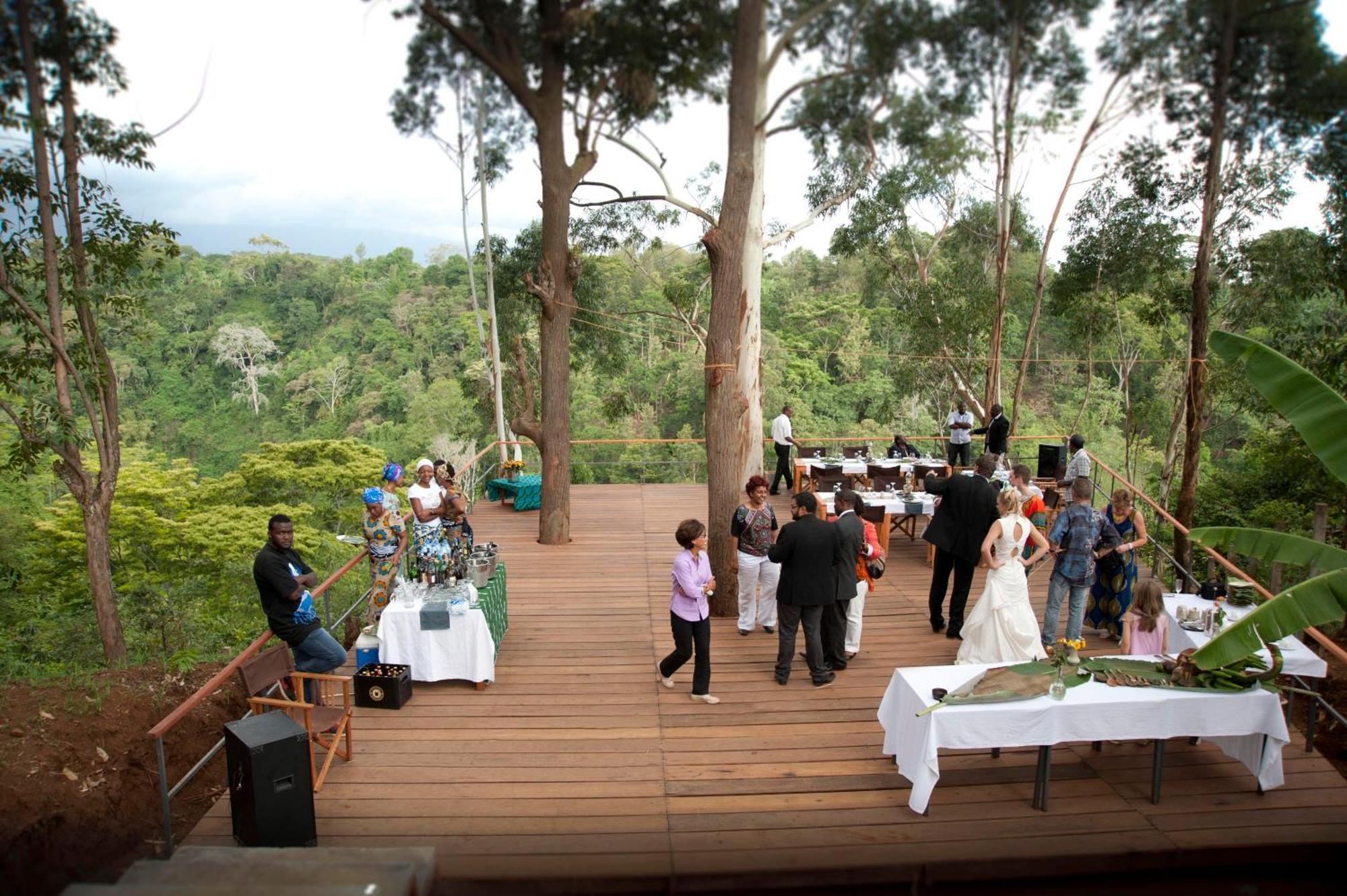 Kaliwa Lodge Moshi Bagian luar foto